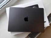 Idealus MacBook Pro M5 14" (16gb RAM, 512gb SSD)