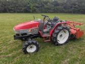 Yanmar f200 - nuotraukos Nr. 3
