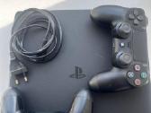 Playstation 4 500gb su 2 Dualshock pulteliai