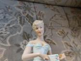 Antikvaras porcelenas