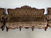 Klasikinio stiliaus komplektas sofa ir 2 foteliai - nuotraukos Nr. 10