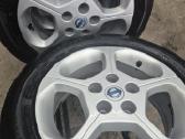 Nissan r16 diskai su gerom vasarinem padangom - nuotraukos Nr. 2