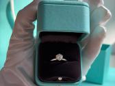 Tiffany & Co platininis apvalus žiedas su briliant