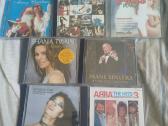 CD muzika daug