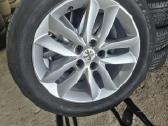 Peugeot r17 5-108 diskai su vasarinem padangom - nuotraukos Nr. 6