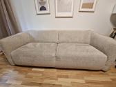 Parduodu mazai naudota sofa skubiai - nuotraukos Nr. 2