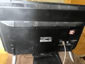 Hitachi 40 Full HD televizorius su defektu