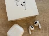 Apple Airpods 3rd gen with Lightning Charging case
