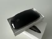 Juoda MacBook mouse