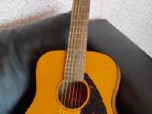 Mažai naudota Yamaha Jr1 akustinė gitara
