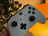 Xbox One S su pulteliu ir zaidimais - nuotraukos Nr. 6
