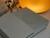Xbox One S su pulteliu ir zaidimais - nuotraukos Nr. 4