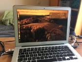 Puikios būklės MacBook Air 2017 13" mokslui ir kt.