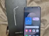 Parduodu samsung s25 fe su deze