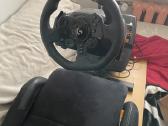 Sedyne playseat kartu su vairu Logitech g923