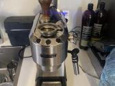 Delonghi kavos aparatas