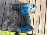 Makita dhp482