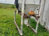 Maišymo silosas su sraigtu ir elektros varikliu Be
