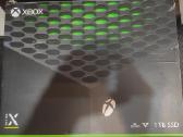 Xbox X series Black 1tb su garantija