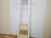 Metaline drabuziu kabykla
