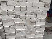 Atiduodu statybinį gruza ir 400 plytų