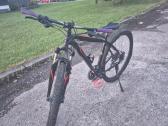 Parduodu specialized rockhopper dvirati .