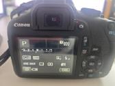 Canon EOS 2000d + 2 skum! Sandisk Ultra Sd korta