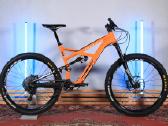Specialized Enduro Elite su garantija