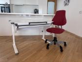 Reguliuojamo stalo ir ergonominės kėdės komplektas