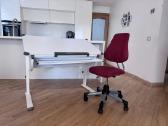 Reguliuojamo stalo ir ergonominės kėdės komplektas - nuotraukos Nr. 3