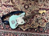 Fender squier jaguar