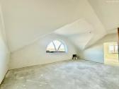 Išskirtinis 304k.m.a+ klasės Namas Su 26 A. Sklypu - nuotraukos Nr. 12