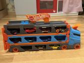 Hot Wheels mašina su mašinėlėm - nuotraukos Nr. 4