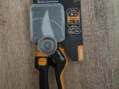 Parduodu fiskars P961 ir P981