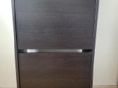 Ikea bissa batų spintelė