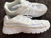 Nike p6000