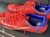 Futbolo bateliai Nike
