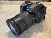 Nikon D3100 fotoaparas su sigma objektyvu