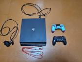 Playstation 4 Pro 1tb + 2 pulteliai (Pilnas komple