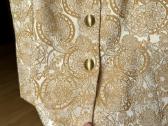 Auksinis kostiumėlis su ornamentais 46 dydis - nuotraukos Nr. 4