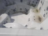 Pgiai l.didele jacuzzi su defektu - nuotraukos Nr. 7