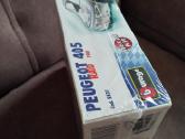 Peugeot 405 Raid 1988 Bburago modelis 1/24 - nuotraukos Nr. 4