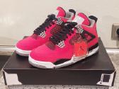 "Jordan 4 retro"