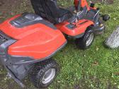 Traktoriukas Husqvarna R 214tc - nuotraukos Nr. 2