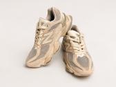 Nauji New Balance9060 Biege