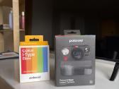 „polaroid“ kameros komplektas su nuotraukomis