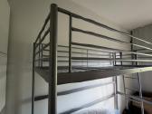 Ikea metalinė lova (tik 2 aukštas) su kopečiomis