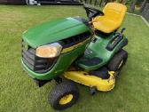 Labai tvarkingas John Deere D140 - nuotraukos Nr. 2