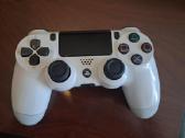 Parduodu Ps4 Pro su dviem žaidimų pulteliais. - nuotraukos Nr. 2