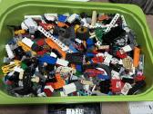 Lego dėžė su daug instrukcijų - nuotraukos Nr. 8